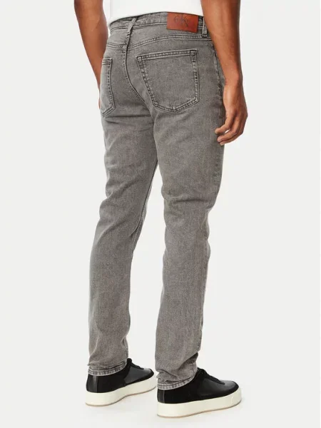 Calvin Klein Jeans Jeans hlače Slim Taper Fit siva