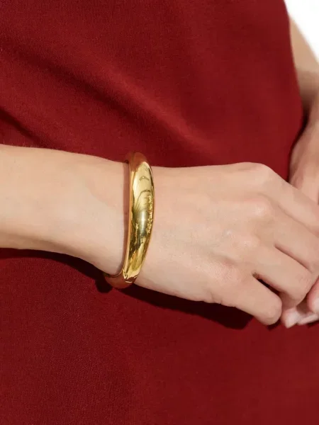 Karkötő Kate Spade autogrammal