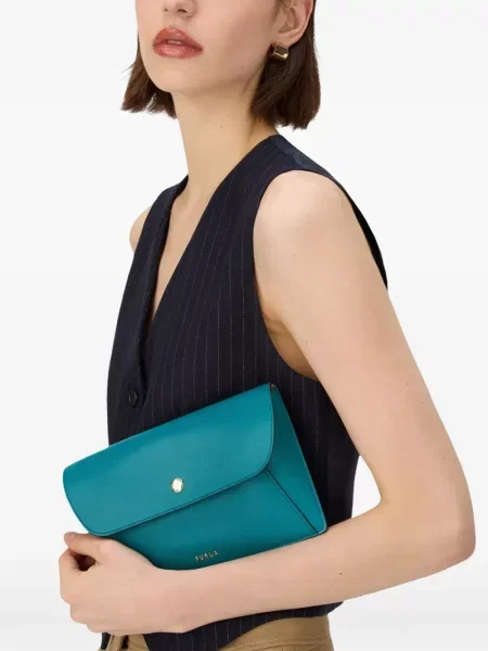 Чанта тип портмоне Furla синьо
