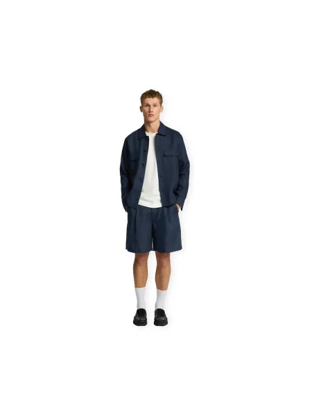 Pantaloni scurți Selected de in albastru