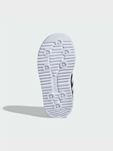 Детские кроссовки Adidas черные