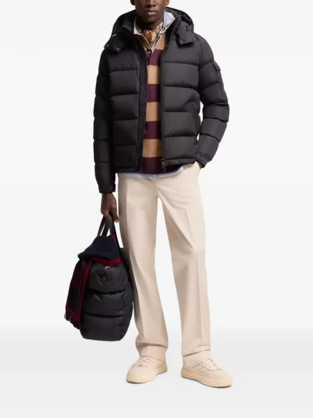 Geacă Moncler Maya cu glugă negru