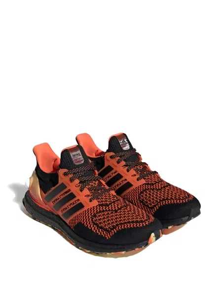 Маратонки Adidas UltraBoost от креп оранжево