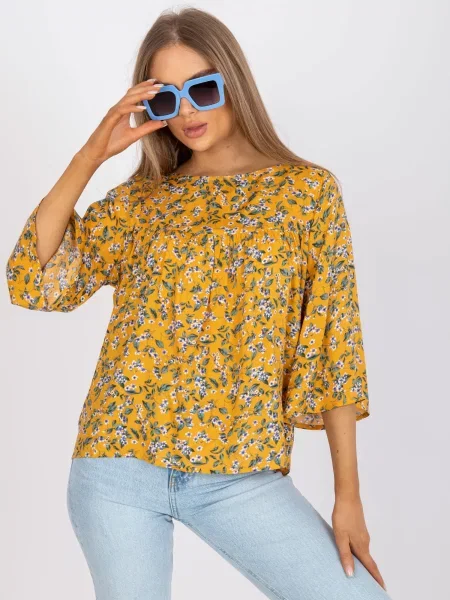 Bluză Fashionhunters cu model floral cu imagine galben