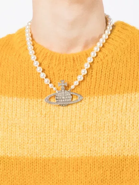 Pakabukas Vivienne Westwood su perlais balta
