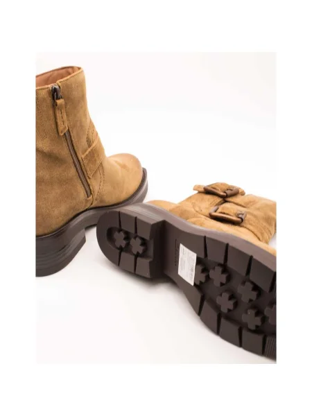 Pantofi Clarks maro