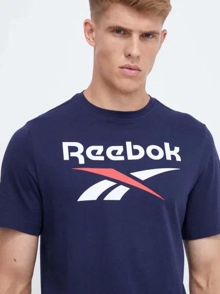 Тениска Reebok с принт тъмносиньо