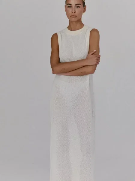 Макси платье Muuv бежевое