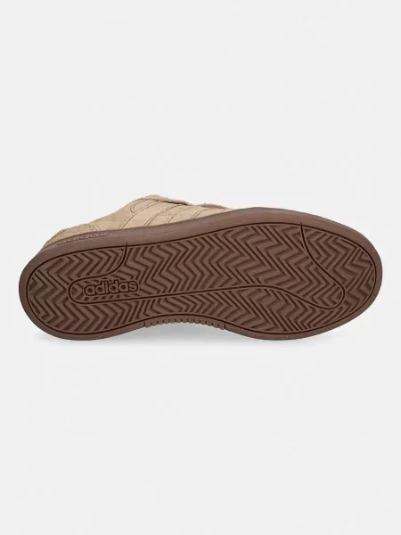 Замшевые кроссовки Adidas
