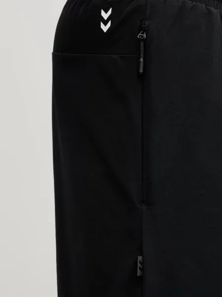 Шорты Hummel черные