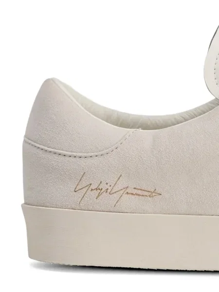 Sneakerși Y-3 cu autograf