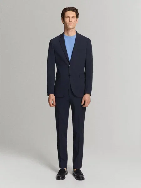 Spodnie garniturowe París super slim fit ciemnogranatowy Mężczyzna 38 MANGO MAN