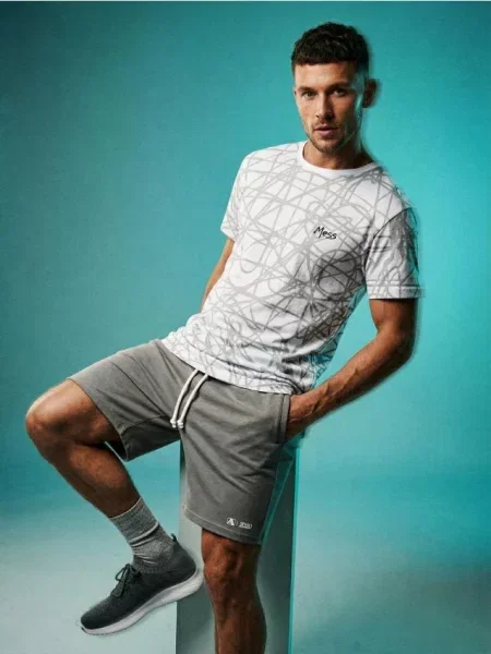 Sinsay tričko s vyšitým nápisem Mess bílá