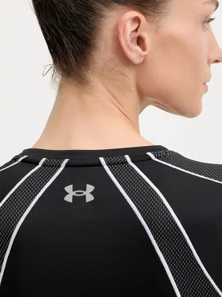 Лонгслив Under Armour черный