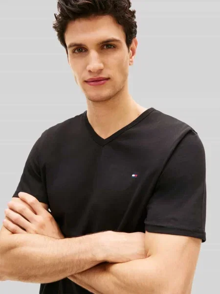 T-shirt o kroju regular fit z mieszanki bawełny w zestaw 3 szt. Tommy Hilfiger czarna