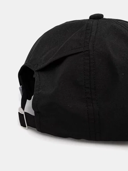 Кепка Asics з аплікацією чорний