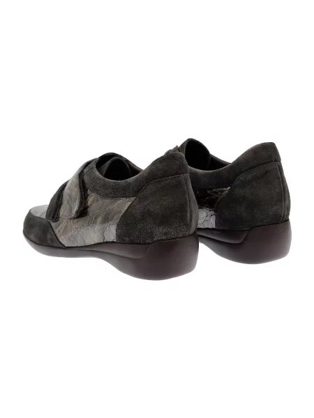 Pantofi Piesanto maro