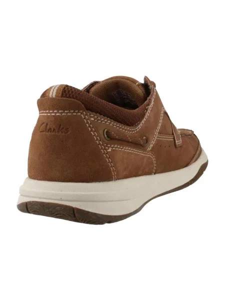 Pantofi Clarks din dantelă maro