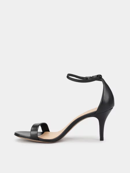 Кожаные босоножки Schutz черные