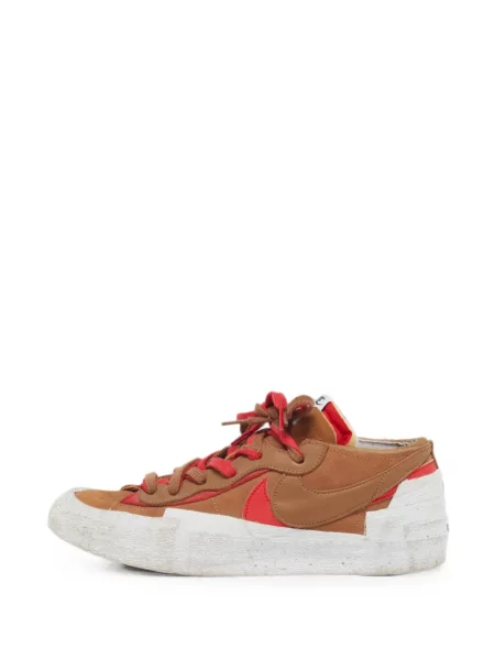 Sacou Nike din piele de căprioară alb