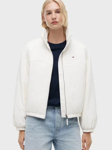 Джинсова куртка Tommy Jeans з високим коміром біла