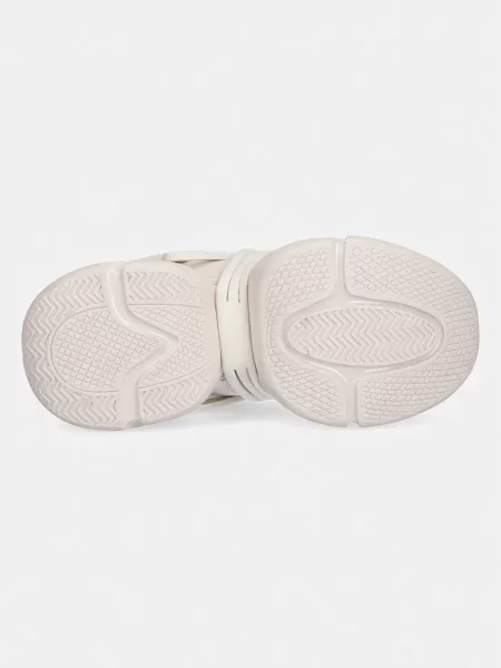 Goe кросівки