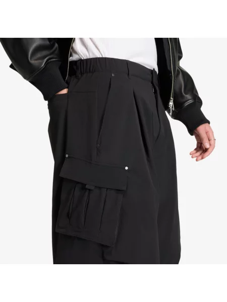 Spodnie typu cargo Premium Essentials Utility czarne