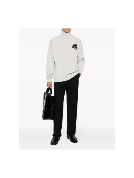 Sweter z golfem Maison Kitsune wełniany z logo do golfa szary