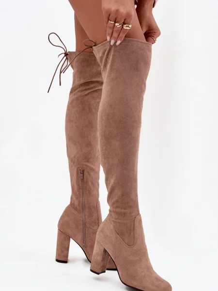 Škornji Boto z visoko peto bež