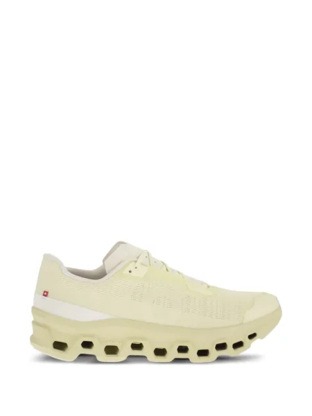 Sneakerși On de in galben
