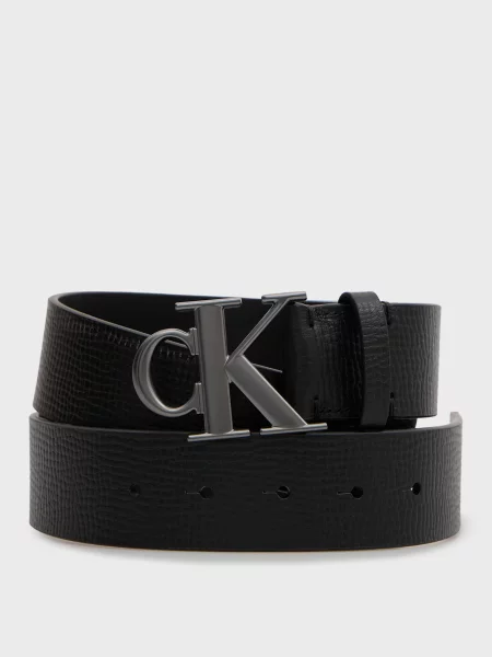 Кожаный ремень Calvin Klein с пряжкой черный