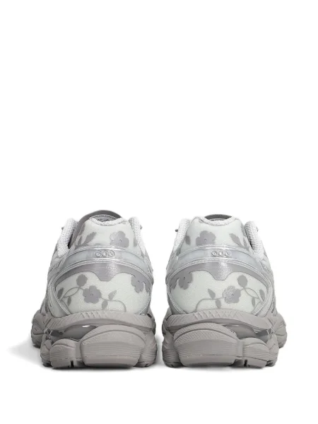 Sneakerși Asics Gel-cumulus cu model floral cu imagine gri
