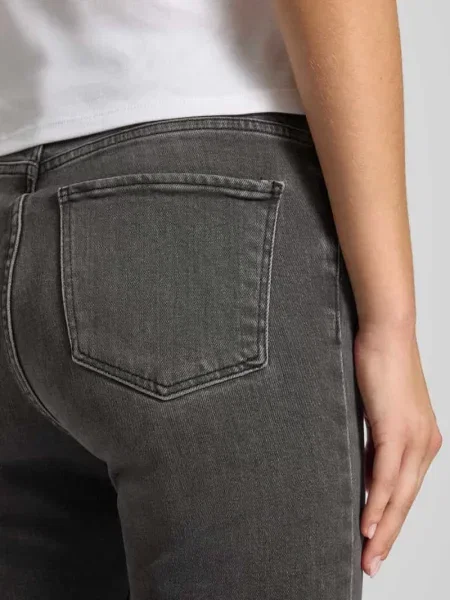 Jeansy o kroju slim fit z mieszanki bawełny model ‘EMILY’ Only