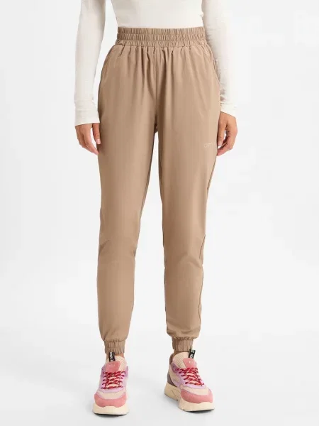 Aim'n Spodnie Espresso Windbreaker Pants Kobiety jednolity L brązowy