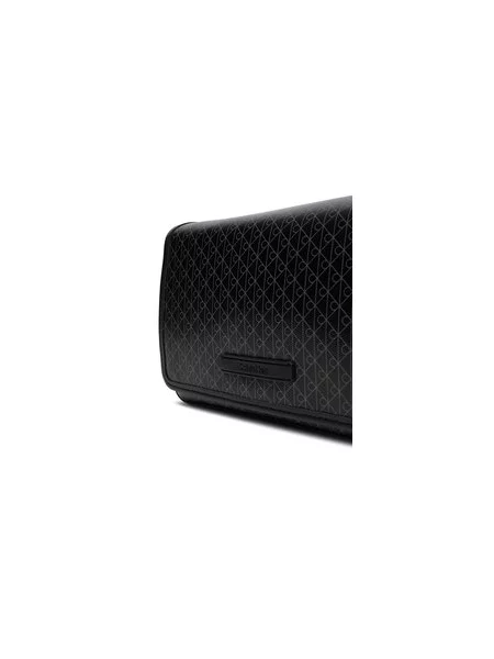 Calvin Klein Válltáska Emblem Aop Coated Small Flap Mes fekete