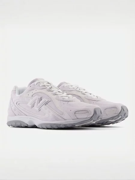Замшевые повседневные кроссовки New Balance серые