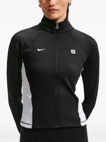 Pantaloni scurți Nike cu imagine cu cordon roz