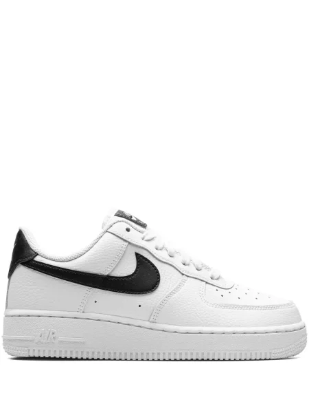 Sneakerși Nike Air Force 1 roz