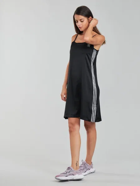 Rochie Adidas de costum negru