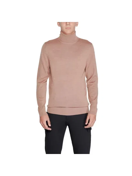 Sweter z golfem Calvin Klein wełniany do golfa beżowy