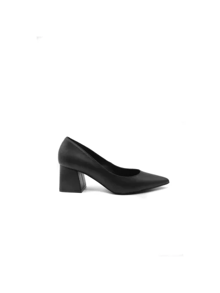Czółenka Steve Madden biznesowa czarna