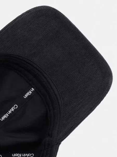 Kordbársony baseball sapka Calvin Klein fekete