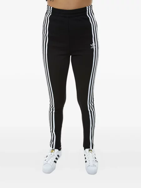 Trčanje chunky jakna Adidas crna