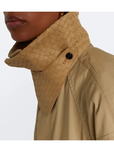 Trenci Bottega Veneta maro