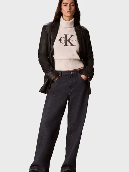 Свитер Calvin Klein с лого белый
