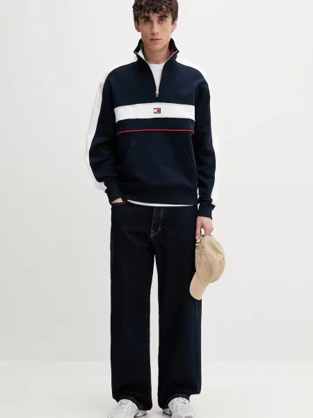 Tommy Jeans pentru bărbați