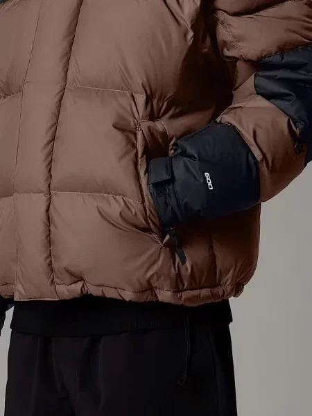 Зимова куртка The North Face коричневий