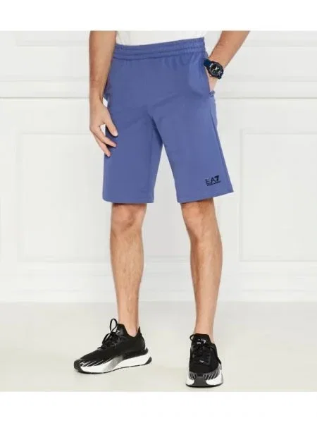 Pantaloni scurți