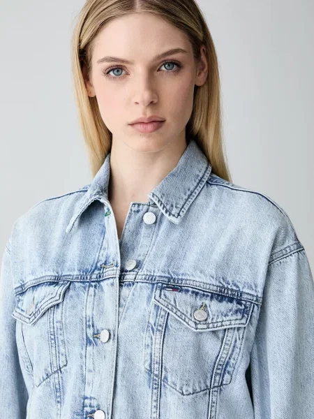 Tommy Jeans късо дамско дънково яке синьо