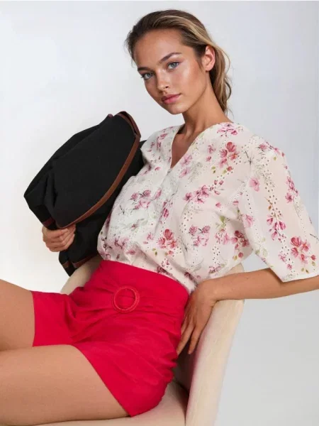 Кружевная рубашка Sinsay